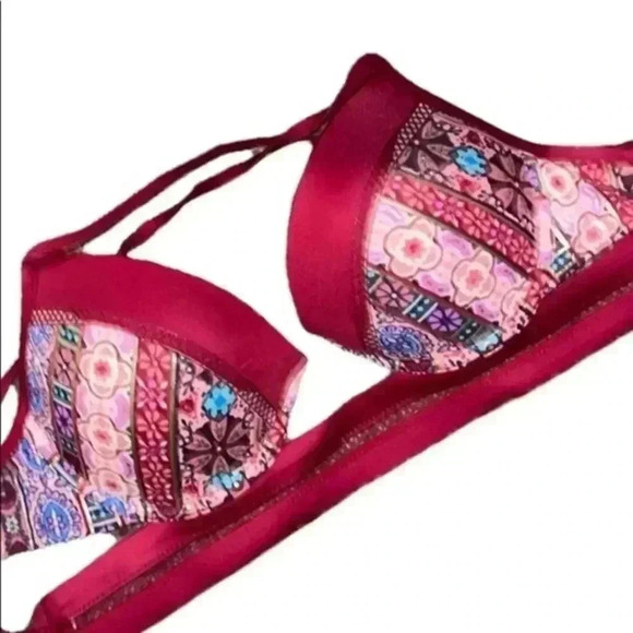 Shade & Shore Bikini Top - Picture 4 of 6